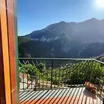 Tra Cielo E Mare